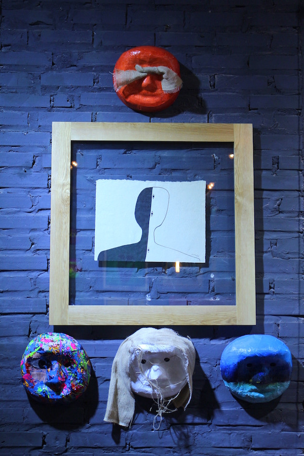 “Mặt nạ, mặt”: Câu chuyện đương đại trên nền chất liệu truyền thống ảnh 2