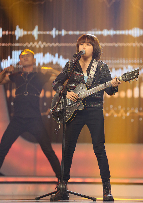 Thiên Khôi trở thành quán quân Thần tượng Âm nhạc nhí 2017 ảnh 2