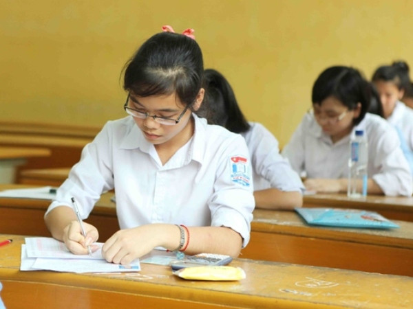 Thứ trưởng Bộ Giáo dục và Đào tạo “bật mí” về đề thi đại học ảnh 2