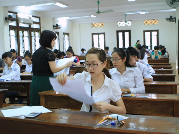 Bộ Giáo dục và Đào tạo “bật mí” cách xác định điểm sàn ảnh 1