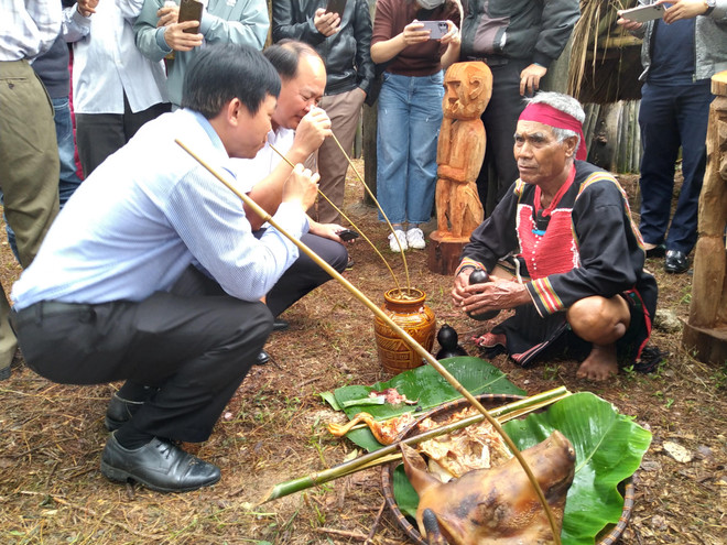 Lễ bỏ mả của người Gia Rai: Tôn vinh giá trị gia đình và cộng đồng ảnh 11