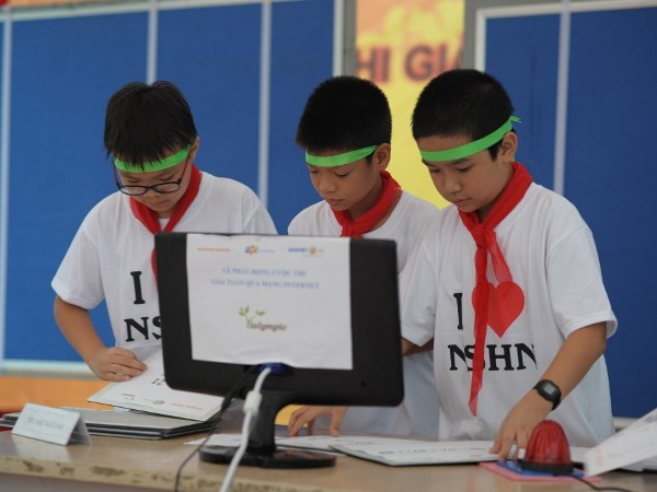 Phát động cuộc thi Giải toán trên internet ViOlympic năm học 2015-2016 ảnh 1
