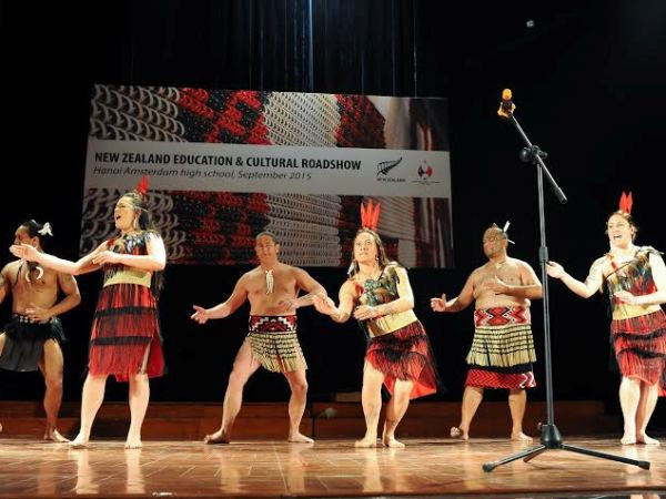 Học sinh Hà Nội hào hứng với chương trình văn hóa, giáo dục NewZealand ảnh 1