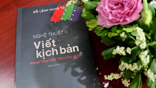 Ra mắt sách hướng dẫn về nghệ thuật viết kịch bản truyền hình ảnh 1