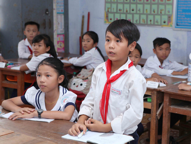 Nhiều hạn chế trong thực hiện chương trình giáo dục phổ thông mới ảnh 1