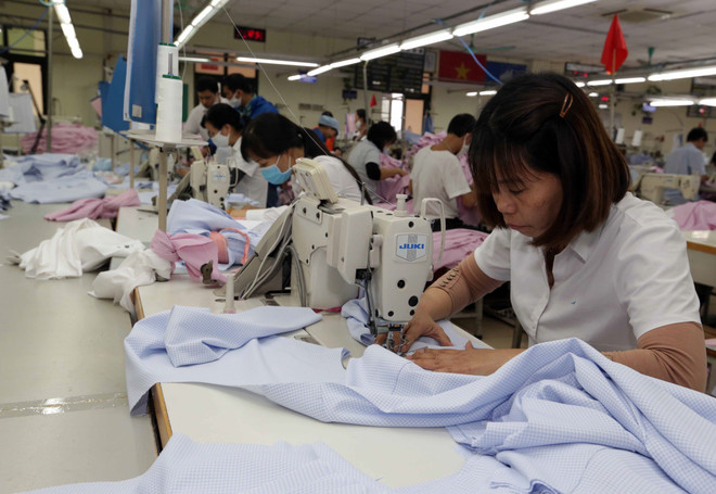 Đề nghị thống kê công việc khác biệt về tuổi nghề và tuổi nghỉ hưu ảnh 2