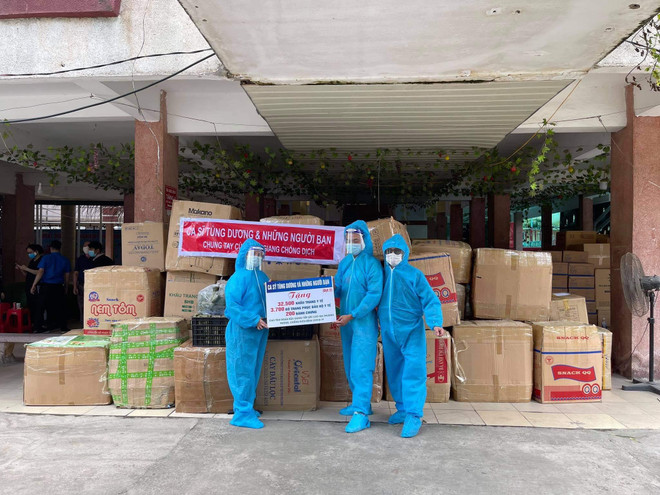 Dịch bệnh phức tạp, nhiều nghệ sỹ gửi quà ủng hộ Bắc Ninh, Bắc Giang ảnh 1