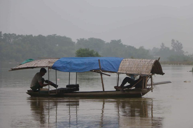 Hà Nội: Người dân vùng lụt Chương Mỹ chuẩn bị mọi tình huống xảy ra ảnh 8