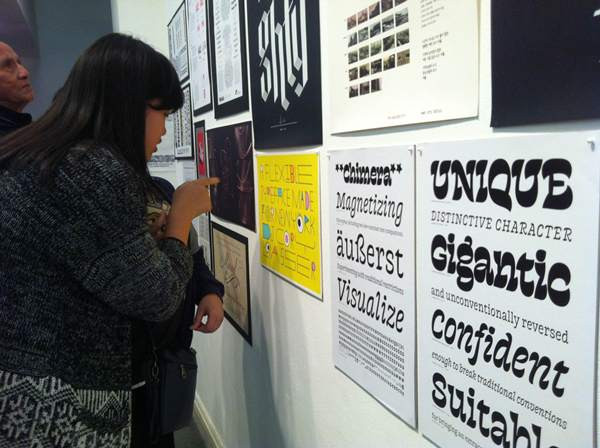 Giới thiệu hơn 200 tác phẩm đoạt giải thiết kế đồ họa chữ quốc tế ảnh 10