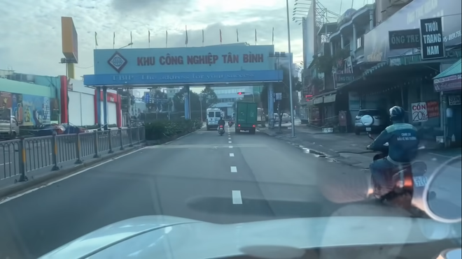 Xuyên Việt để 'trấn yểm,' Thầy Long vi phạm phòng chống dịch thế nào? ảnh 3