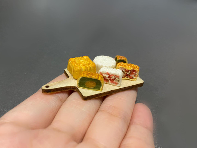 Những chiếc bánh giống y như thật. (Ảnh: NVCC) Những chiếc bánh Trung Thu độc đáo ghi dấu ấn trong mùa Trăng đặc biệt ảnh 4