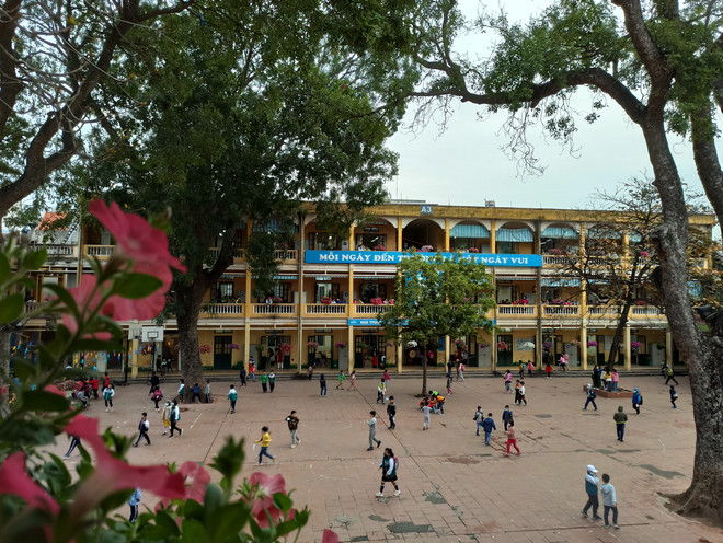 Hà Nội: Học sinh học trực tuyến, kiểm tra đánh giá định kỳ trực tiếp ảnh 1