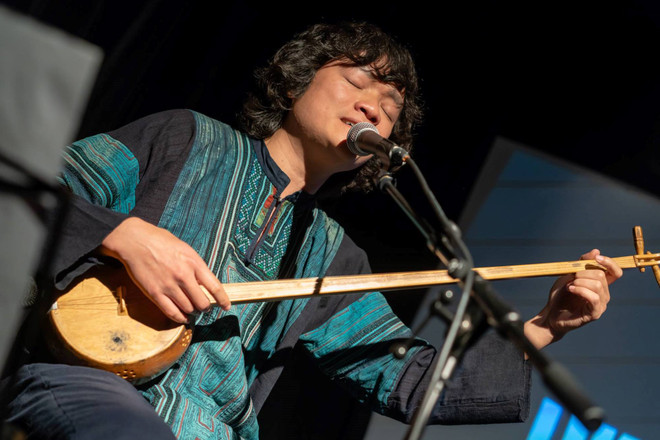 Ngô Hồng Quang và những cuộc phiêu lãng giữa hai miền Đông-Tây ảnh 2