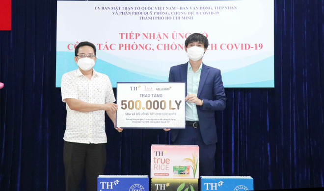 Tập đoàn TH tiếp tục trao tặng TP.HCM hơn 500.000 sản phẩm ảnh 4