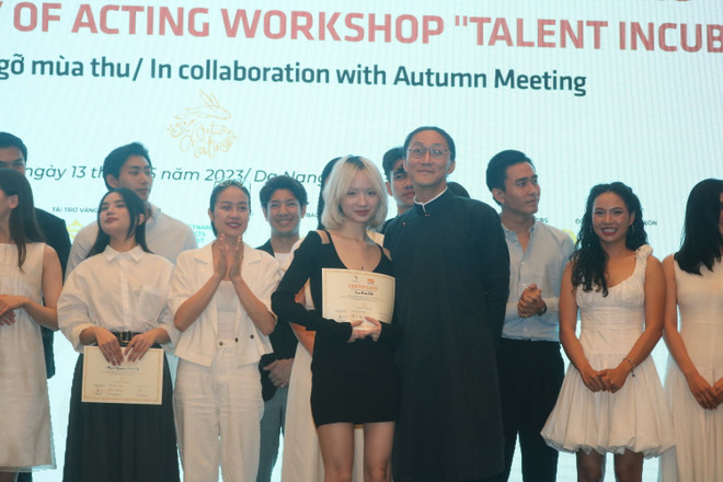 Đạo diễn Hoàng Điệp, MC Phí Linh 'tốt nghiệp' lớp diễn xuất tại DANAFF ảnh 5