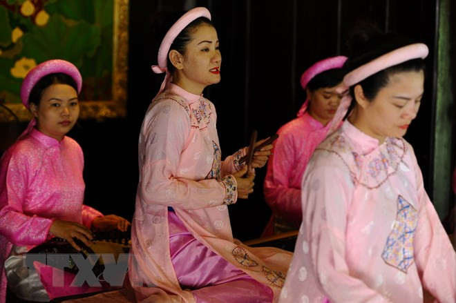 Trải nghiệm ‘Hương sắc cố đô’ Huế giữa lòng phố cổ Hà Nội ảnh 1