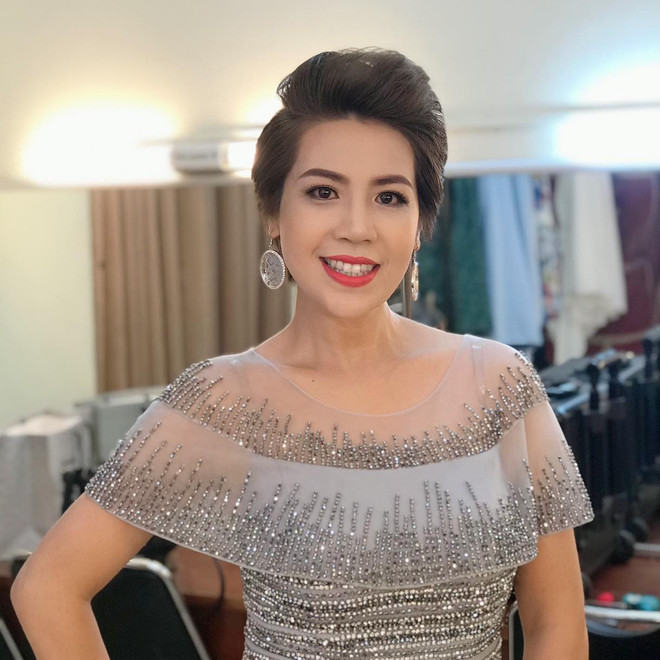 Vượt qua bệnh nan y, ca sỹ Hồng Vy làm liveshow kể chuyện đời ảnh 1