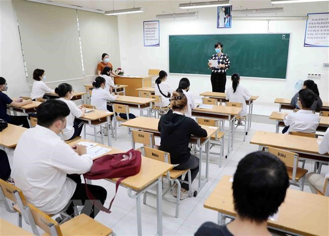 Kết thúc lọc ảo, các trường đại học bắt đầu công bố điểm chuẩn ảnh 1