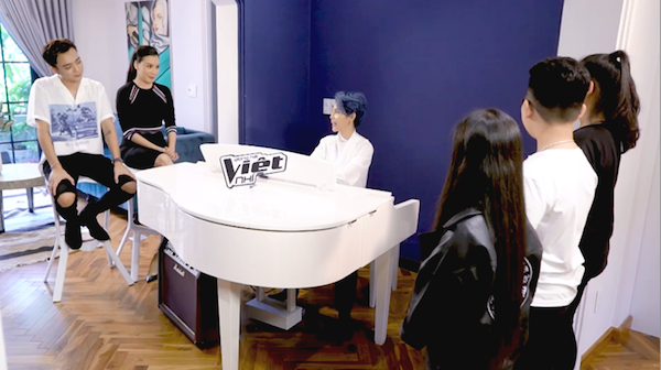 Bảo Anh-Khắc Hưng 'nhờ vả' Dương Triệu Vũ trong những màn ‘Đối đầu’ ảnh 1