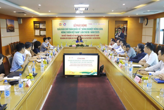 Lễ phát động Giải báo chí Toàn quốc về “Nông nghiệp, nông dân, nông thôn Việt Nam” lần thứ III năm 2025. (Ảnh: PV/Vietnam+) giai-bao-chi.jpg