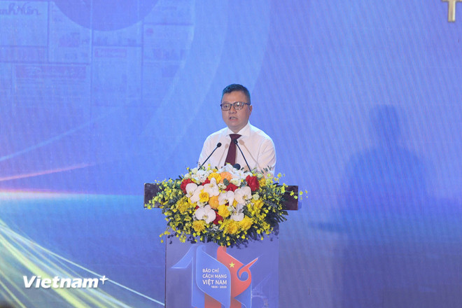 Ông Lê Quốc Minh, Chủ tịch Hội Nhà báo Việt Nam, Tổng Biên tập Báo Nhân dân cho biết Hội Báo toàn quốc 2025 có chủ đề “Báo chí Việt Nam Trung thành, Sáng tạo, Bản lĩnh, Đổi mới vì sự nghiệp xây dựng và bảo vệ Tổ quốc”. vnp-hoibao-2.jpg