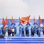 Thanh niên Thủ đô Hà Nội. (Ảnh: Minh Nghĩa/TTXVN)