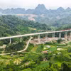 Nhà thầu thi công trụ cầu vượt thung lũng tại Dự án cao tốc Đồng Đăng-Trà Lĩnh. (Ảnh minh họa: PV/Vietnam+)