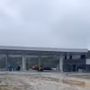 Một trạm dừng nghỉ trên tuyến cao tốc Bắc-Nam đang được đầu tư xây dựng. (Ảnh: PV/Vietnam+)
