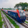 Đường sắt Lào Cai-Hà Nội-Hải Phòng chạy trên hành lang kinh tế lớn thứ 2 cả nước, chỉ sau tuyến cao tốc Bắc-Nam. (Ảnh: PV/Vietnam+)