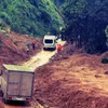 Đèo Lò Xo thông tuyến sau nhiều ngày đêm lực lượng đường bộ dọn dẹp sạt lở đất đá đổ chắn xuống đường. (Ảnh: Khu Quản lý đường bộ III cung cấp)