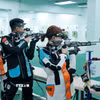Các xạ thủ của tổ súng trường như Phí Thanh Thảo, Lê Thị Mộng Tuyền, Nguyễn Phạm Hiền Khanh… đang tập trung tích lũy thêm chuyên môn ở mỗi buổi tập. (Ảnh: Minh Quyết/TTXVN)