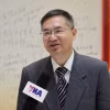 Giáo sư, Tiến sỹ Thành Hán Bình, Giám đốc Trung tâm Nghiên cứu Việt Nam, Đại học Công nghiệp Chiết Giang (Trung Quốc) trả lời phỏng vấn phóng viên TTXVN tại Trung Quốc. (Ảnh: Công Tuyên/TTXVN)