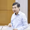 Thứ trưởng Bộ Tài chính Tạ Anh Tuấn thuyết trình về nội dung cơ bản của dự thảo. (Ảnh: Doãn Tấn/TTXVN)