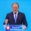 Thủ tướng Ba Lan Donald Tusk phát biểu tại một diễn đàn ở thủ đô Warsaw, ngày 25/10/2025. (Ảnh: PAP/TTXVN)