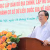 Phó Thủ tướng Chính phủ Hồ Quốc Dũng phát biểu chỉ đạo tại Hội nghị. (Ảnh: Lê Đông/TTXVN)