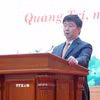 Tân Chủ tịch Ủy ban Nhân dân tỉnh Quảng Trị Bùi Hoàng Phương phát biểu nhận nhiệm vụ. (Ảnh: Tá Chuyên/TTXVN)
