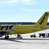 Một máy bay của hãng Spirit Airlines đang đón khách tại sân bay Baltimore, bang Maryland. (Ảnh: Đoàn Hùng/TTXVN)