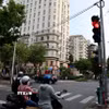 Đèn tín hiệu giao thông không đếm thời gian ở giao lộ Nguyễn Đình Chiểu-Bà Huyện Thanh Quan, quận 3, Thành phố Hồ Chí Minh. (Ảnh: Hồng Đạt/TTXVN)