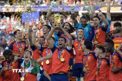 Tây Ban Nha lần thứ 2 trong lịch sử giảnh chức vô địch World Cup. (Ảnh: AFP/TTXVN)