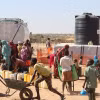 Người tị nạn Sudan sơ tán tránh xung đột sang Adre, Cộng hòa Chad ngày 7/12/2023. (Ảnh: AFP/TTXVN)