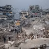 Cảnh đổ nát do xung đột tại Dải Gaza. (Ảnh: THX/TTXVN)