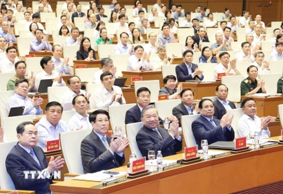 Tổng Bí thư Tô Lâm và các đại biểu tham dự Hội nghị tại điểm cầu chính Phòng họp Diên Hồng, Nhà Quốc hội, Hà Nội. (Ảnh: Thống Nhất/TTXVN)