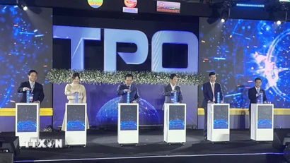 Các đại biểu thực hiện nghi thức khai mạc Đại hội đồng TPO lần thứ 12. (Ảnh: Hữu Duyên/TTXVN)