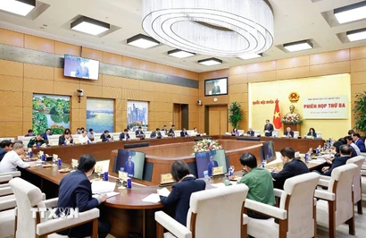 Hội đồng Bầu cử quốc gia tổ chức Phiên họp thứ ba, Ủy viên Bộ Chính trị, Chủ tịch Quốc hội Trần Thanh Mẫn, Chủ tịch Hội đồng Bầu cử quốc gia chủ trì phiên họp. (Ảnh: Doãn Tấn/TTXVN)