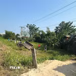 Hiện trường vụ tai nạn giao thông đường sắt khiến 3 người thương vong tại thôn Phú Tân 2, xã Ô Loan, tỉnh Đắk Lắk. (Ảnh: TTXVN phát)