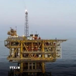 Mỏ khí đốt South Pars ở ngoài khơi thành phố Asaluyeh, miền Nam Iran. (Ảnh: IRNA/TTXVN)