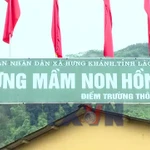 Cô giáo tận tụy chăm sóc, dạy dỗ học sinh người Mông trên đỉnh non cao