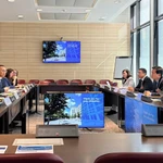 Đoàn làm việc tại Cơ quan Năng lượng hạt nhân, OECD. (Ảnh do đoàn cung cấp)