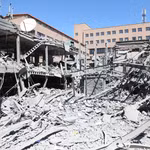 Thiệt hại sau các cuộc không kích do Mỹ-Israel tiến hành tại thủ đô Tehran, Iran. (Ảnh: THX/TTXVN)