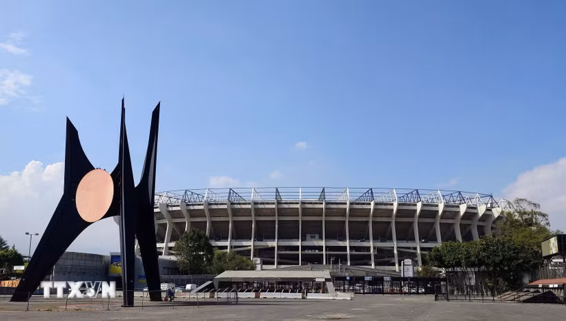 Sân vận động Estadio Azteca của Mexico, địa điểm diễn lễ khai mạc World Cup 2026 vào tháng 6 tới. (Ảnh: Phi Hùng/TTXVN)